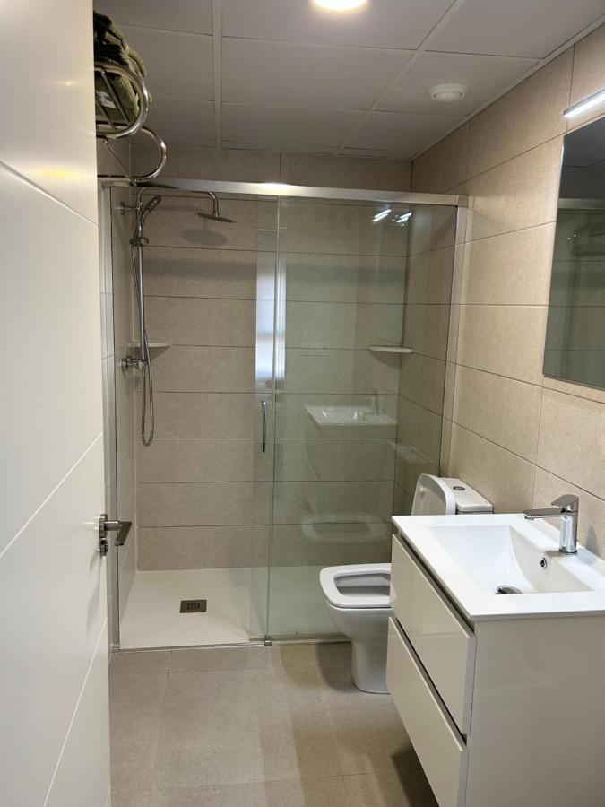 Apartamentos Breton 17 Double Deluxe Alicante Exterior photo